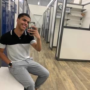 Meet your Posher, Marcus